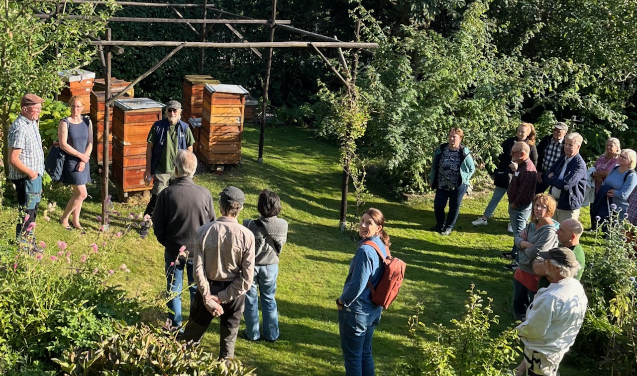 Why Beekeeping Forward is Needed as a New Platform